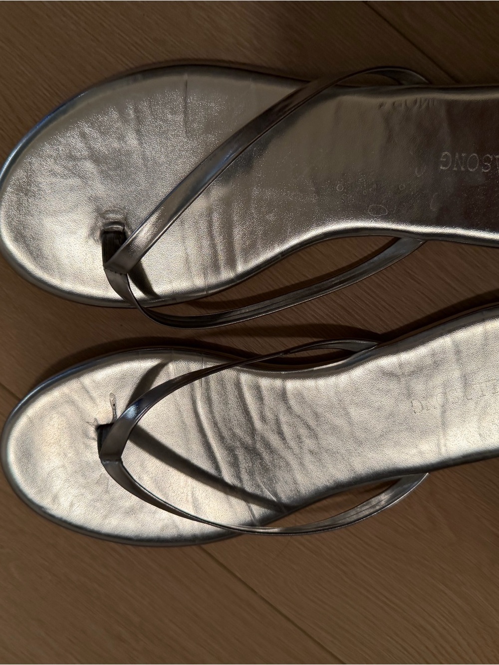 Metallic Silver Women's Strappy Sandals